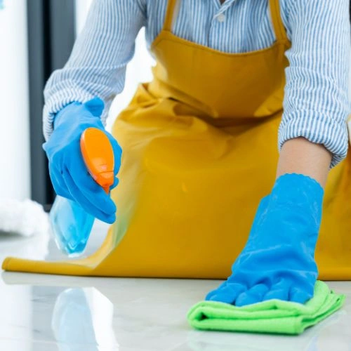 Professionelle Unterhaltsreinigung – zuverlässig, pünktlich und flexibel.